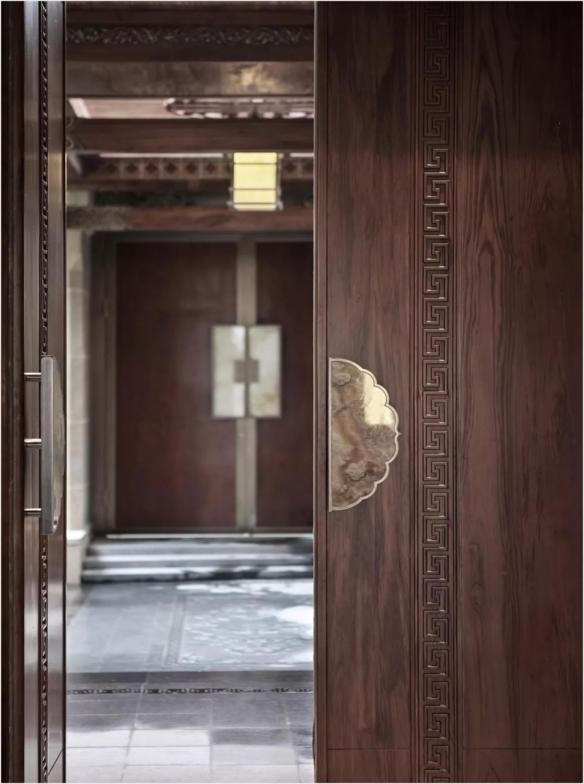 news-Six kinds of popular wooden door designs in 2020-Runcheng Chuangzhan-img-8